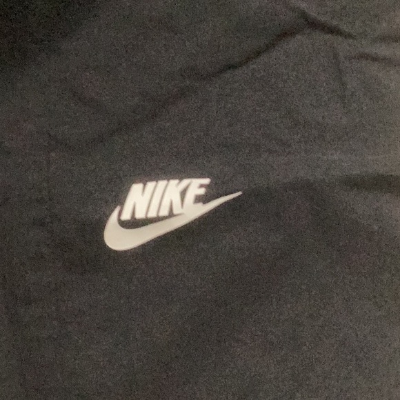 Nike Black Athletic Shorts - Picture 4 of 6